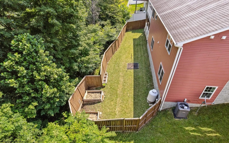 21 Eastern Trail, Morgantown, West Virginia 26508, 3 Bedrooms Bedrooms, 8 Rooms Rooms,3 BathroomsBathrooms,Single Family Detached,For Sale,Eastern,10160435