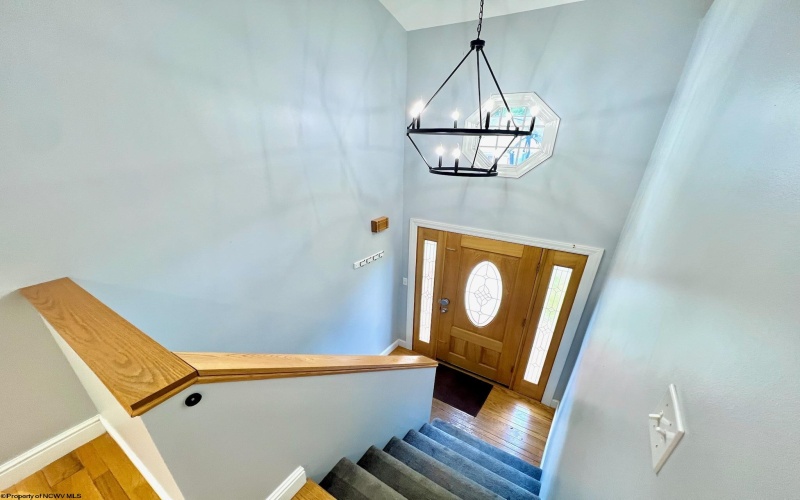 2061 Pinecrest Drive, Morgantown, West Virginia 26505, 3 Bedrooms Bedrooms, 7 Rooms Rooms,2 BathroomsBathrooms,Single Family Detached,For Sale,Pinecrest,10160434
