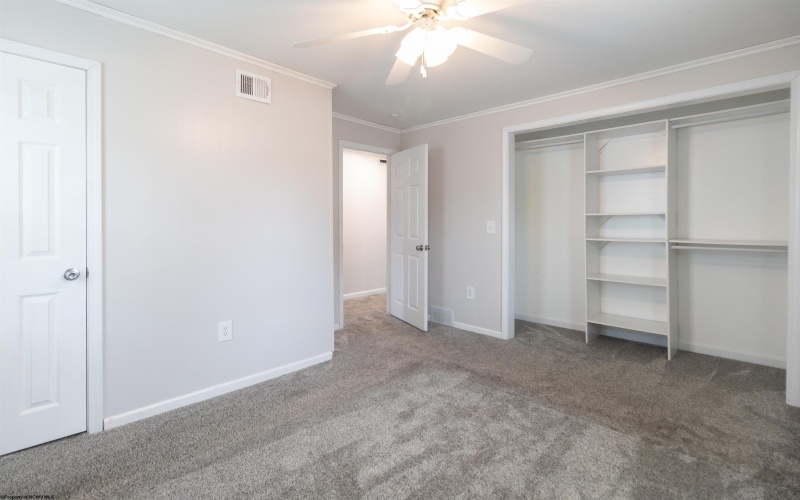 1603 Hamill Avenue, Clarksburg, West Virginia 26301, 3 Bedrooms Bedrooms, 6 Rooms Rooms,1 BathroomBathrooms,Single Family Detached,For Sale,Hamill,10160445