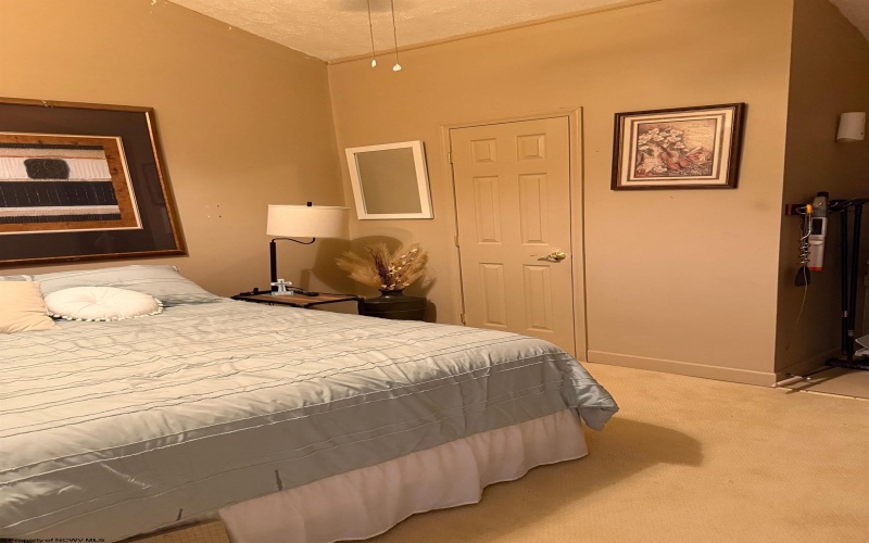 522 Point Mountain Road, Valley Head, West Virginia 26294, 3 Bedrooms Bedrooms, 8 Rooms Rooms,1 BathroomBathrooms,Single Family Detached,For Sale,Point Mountain,10160444