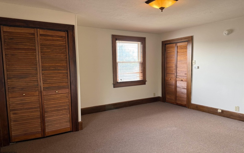 722 Coleman Avenue, Fairmont, West Virginia 26554, 3 Bedrooms Bedrooms, 8 Rooms Rooms,2 BathroomsBathrooms,Single Family Detached,For Sale,Coleman,10160452