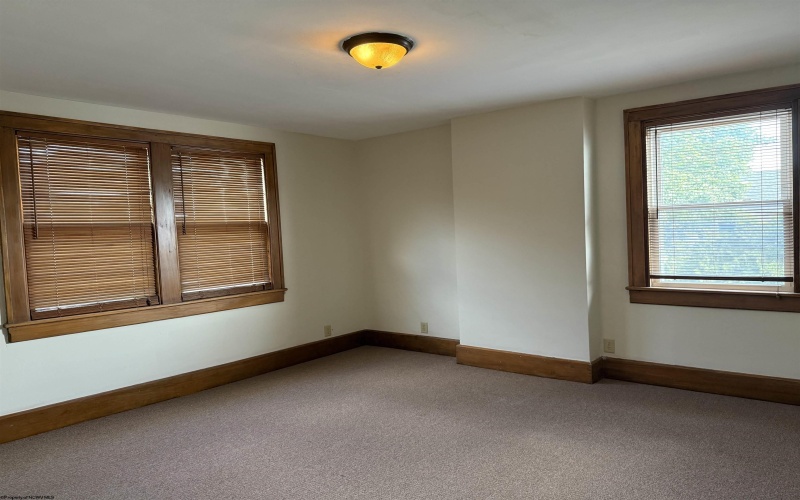 722 Coleman Avenue, Fairmont, West Virginia 26554, 3 Bedrooms Bedrooms, 8 Rooms Rooms,2 BathroomsBathrooms,Single Family Detached,For Sale,Coleman,10160452