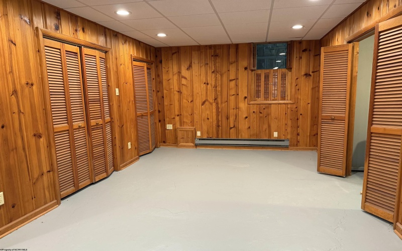 722 Coleman Avenue, Fairmont, West Virginia 26554, 3 Bedrooms Bedrooms, 8 Rooms Rooms,2 BathroomsBathrooms,Single Family Detached,For Sale,Coleman,10160452