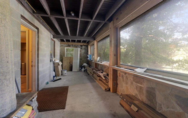 1035 Oral Lake Road, Bridgeport, West Virginia 26330, 2 Bedrooms Bedrooms, 5 Rooms Rooms,1 BathroomBathrooms,Single Family Detached,For Sale,Oral Lake,10160451