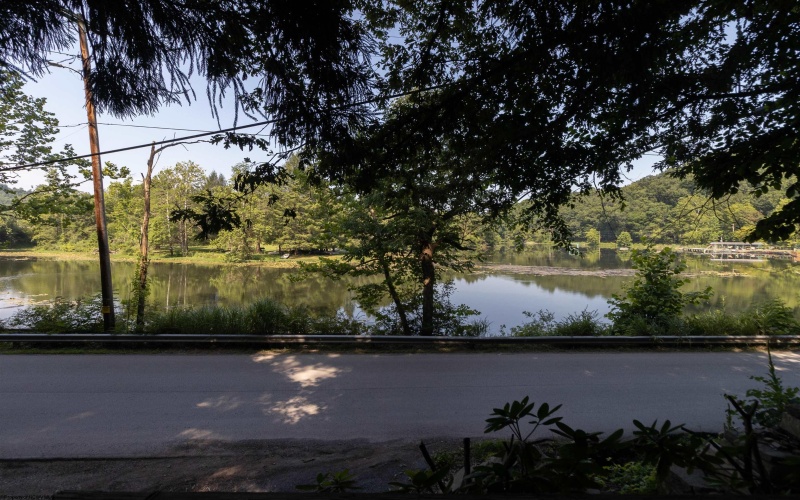 1035 Oral Lake Road, Bridgeport, West Virginia 26330, 2 Bedrooms Bedrooms, 5 Rooms Rooms,1 BathroomBathrooms,Single Family Detached,For Sale,Oral Lake,10160451