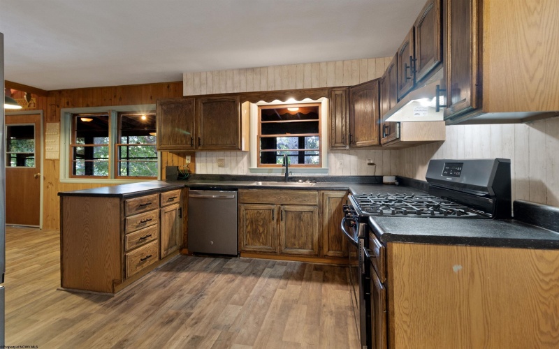 1035 Oral Lake Road, Bridgeport, West Virginia 26330, 2 Bedrooms Bedrooms, 5 Rooms Rooms,1 BathroomBathrooms,Single Family Detached,For Sale,Oral Lake,10160451