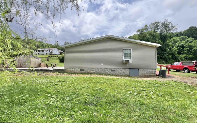 3906 Big Run Road, Walkersville, West Virginia 26447, 3 Bedrooms Bedrooms, 5 Rooms Rooms,2 BathroomsBathrooms,Single Family Detached,For Sale,Big Run,10160442