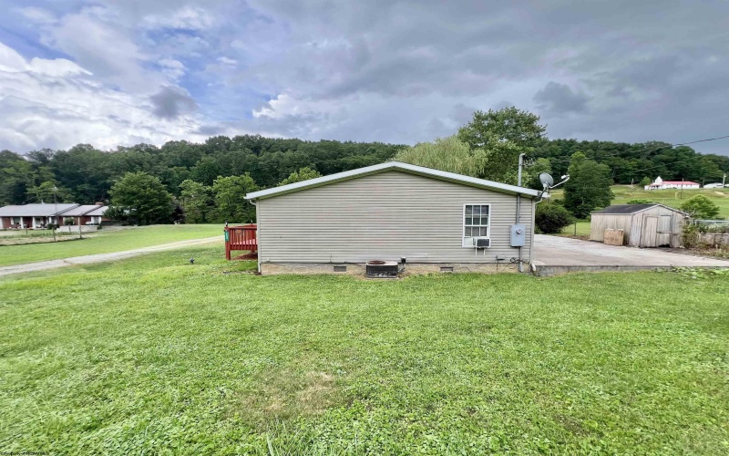 3906 Big Run Road, Walkersville, West Virginia 26447, 3 Bedrooms Bedrooms, 5 Rooms Rooms,2 BathroomsBathrooms,Single Family Detached,For Sale,Big Run,10160442