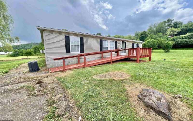3906 Big Run Road, Walkersville, West Virginia 26447, 3 Bedrooms Bedrooms, 5 Rooms Rooms,2 BathroomsBathrooms,Single Family Detached,For Sale,Big Run,10160442