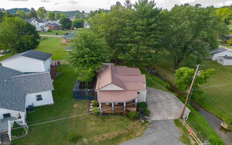 418 Cherry Street, Bridgeport, West Virginia 26330, 3 Bedrooms Bedrooms, 6 Rooms Rooms,2 BathroomsBathrooms,Single Family Detached,For Sale,Cherry,10160461