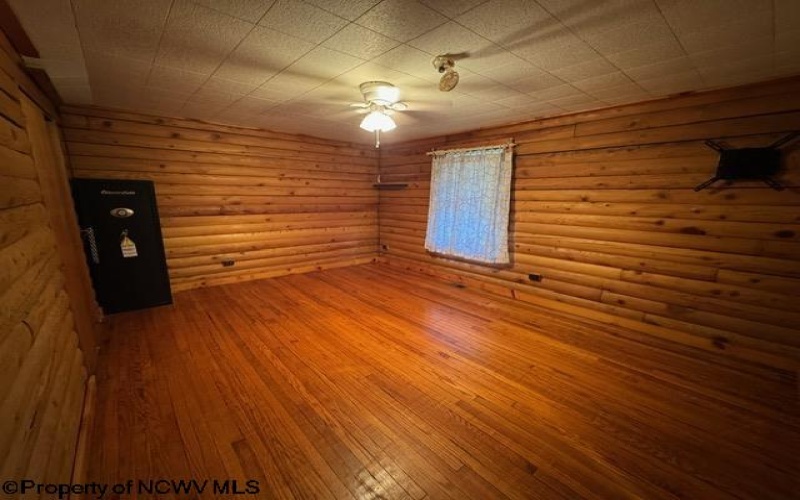 1416 Point Marion Road, Morgantown, West Virginia 26508, 3 Bedrooms Bedrooms, 6 Rooms Rooms,2 BathroomsBathrooms,Single Family Detached,For Sale,Point Marion,10160464