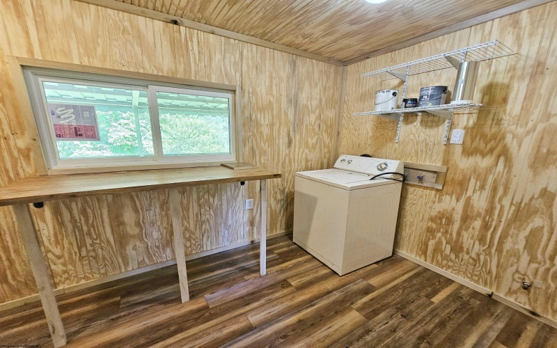 195 Robey Hollow Road, Lumberport, West Virginia 26386, 2 Bedrooms Bedrooms, 6 Rooms Rooms,1 BathroomBathrooms,Single Family Detached,For Sale,Robey Hollow,10160480