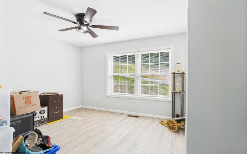 139 Montgomery Road, Weston, West Virginia 26452, 3 Bedrooms Bedrooms, 6 Rooms Rooms,2 BathroomsBathrooms,Single Family Detached,For Sale,Montgomery,10160474