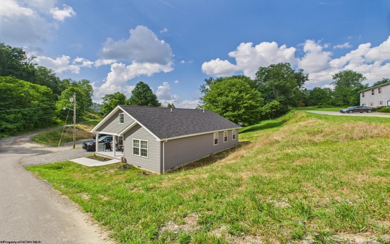 139 Montgomery Road, Weston, West Virginia 26452, 3 Bedrooms Bedrooms, 6 Rooms Rooms,2 BathroomsBathrooms,Single Family Detached,For Sale,Montgomery,10160474