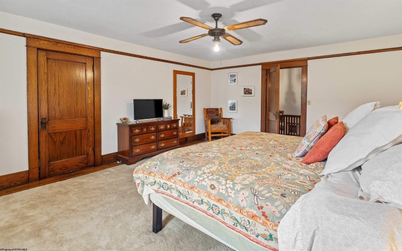322 Walnut Street, Grafton, West Virginia 26354, 4 Bedrooms Bedrooms, 13 Rooms Rooms,2 BathroomsBathrooms,Single Family Detached,For Sale,Walnut,10160478