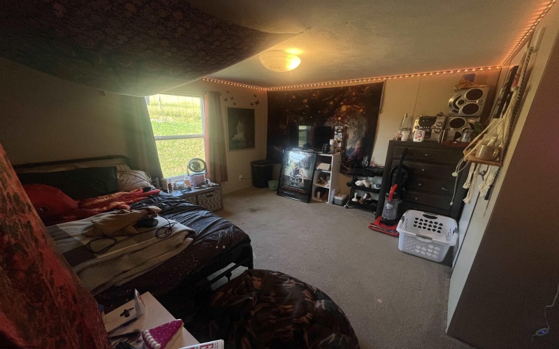 1328 Tolley Road, Bridgeport, West Virginia 26330, 5 Bedrooms Bedrooms, 8 Rooms Rooms,3 BathroomsBathrooms,Single Family Detached,For Sale,Tolley,10160476