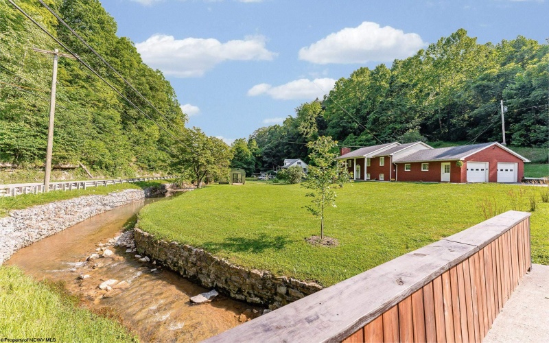 6090 Fairmont Road, Rivesville, West Virginia 26588, 4 Bedrooms Bedrooms, 8 Rooms Rooms,3 BathroomsBathrooms,Single Family Detached,For Sale,Fairmont,10160465