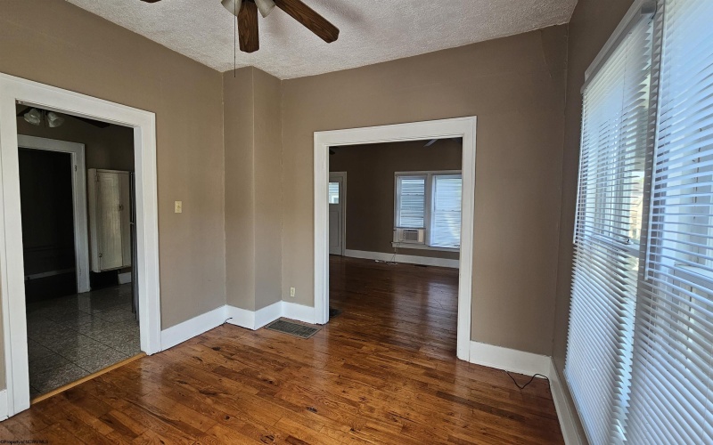 774 Garrison Avenue, Morgantown, West Virginia 26505, 3 Bedrooms Bedrooms, 7 Rooms Rooms,2 BathroomsBathrooms,Single Family Detached,For Sale,Garrison,10160469