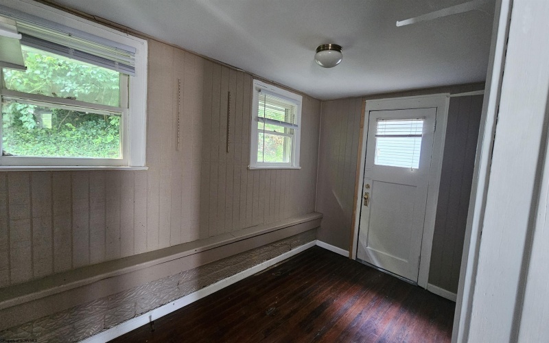 774 Garrison Avenue, Morgantown, West Virginia 26505, 3 Bedrooms Bedrooms, 7 Rooms Rooms,2 BathroomsBathrooms,Single Family Detached,For Sale,Garrison,10160469