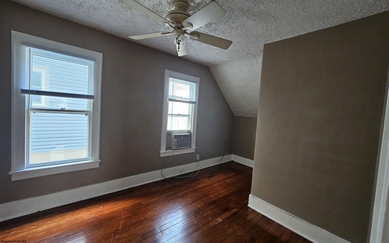 774 Garrison Avenue, Morgantown, West Virginia 26505, 3 Bedrooms Bedrooms, 7 Rooms Rooms,2 BathroomsBathrooms,Single Family Detached,For Sale,Garrison,10160469