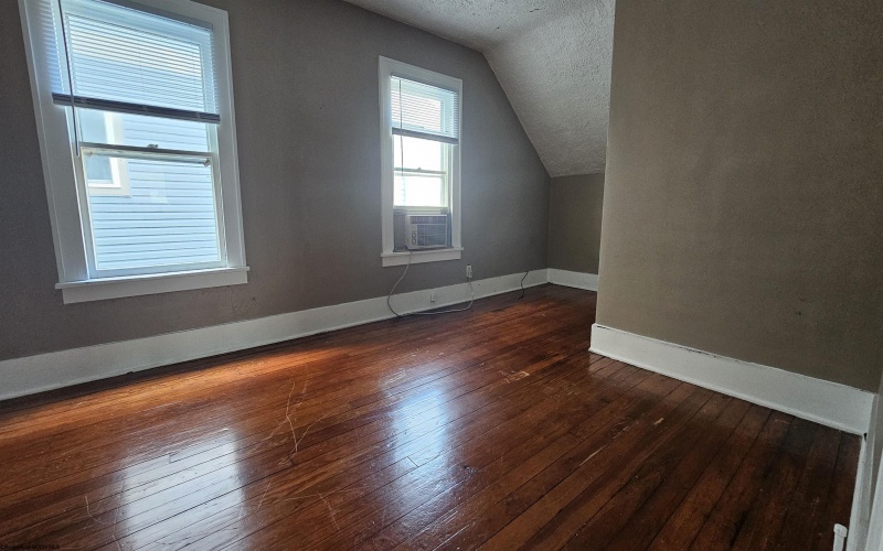 774 Garrison Avenue, Morgantown, West Virginia 26505, 3 Bedrooms Bedrooms, 7 Rooms Rooms,2 BathroomsBathrooms,Single Family Detached,For Sale,Garrison,10160469