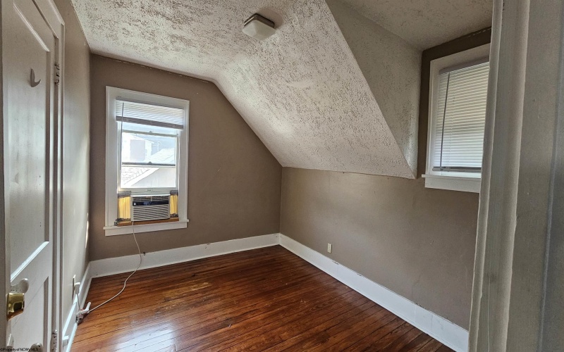 774 Garrison Avenue, Morgantown, West Virginia 26505, 3 Bedrooms Bedrooms, 7 Rooms Rooms,2 BathroomsBathrooms,Single Family Detached,For Sale,Garrison,10160469