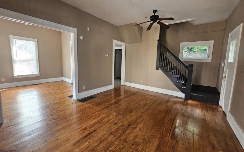 774 Garrison Avenue, Morgantown, West Virginia 26505, 3 Bedrooms Bedrooms, 7 Rooms Rooms,2 BathroomsBathrooms,Single Family Detached,For Sale,Garrison,10160469