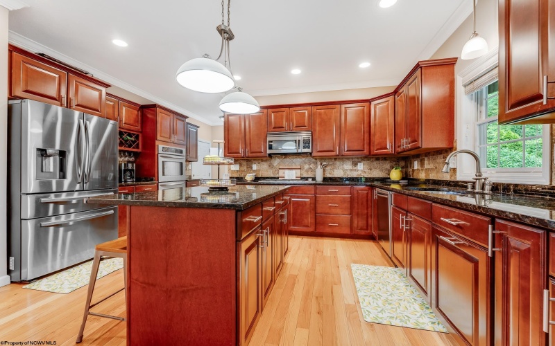 1044 Cross Creek Drive, Uniontown, Pennsylvania 15401, 4 Bedrooms Bedrooms, 7 Rooms Rooms,2 BathroomsBathrooms,Single Family Detached,For Sale,Cross Creek,10160477