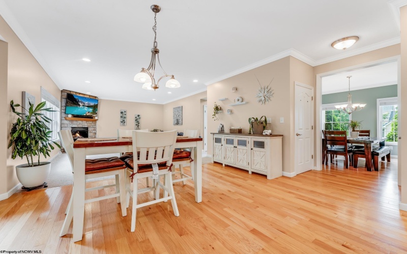 1044 Cross Creek Drive, Uniontown, Pennsylvania 15401, 4 Bedrooms Bedrooms, 7 Rooms Rooms,2 BathroomsBathrooms,Single Family Detached,For Sale,Cross Creek,10160477