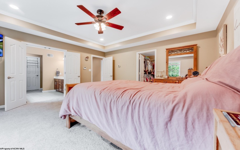 1044 Cross Creek Drive, Uniontown, Pennsylvania 15401, 4 Bedrooms Bedrooms, 7 Rooms Rooms,2 BathroomsBathrooms,Single Family Detached,For Sale,Cross Creek,10160477