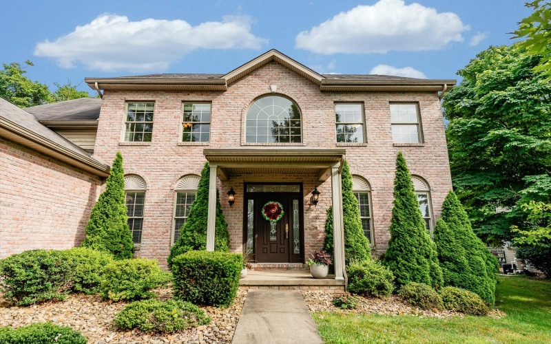 1044 Cross Creek Drive, Uniontown, Pennsylvania 15401, 4 Bedrooms Bedrooms, 7 Rooms Rooms,2 BathroomsBathrooms,Single Family Detached,For Sale,Cross Creek,10160477