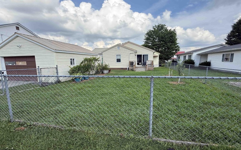 159 Camden Avenue, Buckhannon, West Virginia 26201, 3 Bedrooms Bedrooms, 6 Rooms Rooms,1 BathroomBathrooms,Single Family Detached,For Sale,Camden,10160486