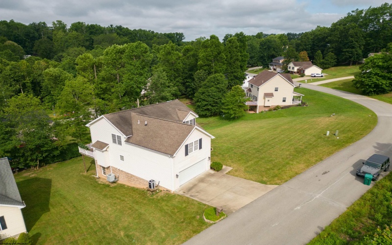 195 Woodside Lane, Bridgeport, West Virginia 26330, 4 Bedrooms Bedrooms, 8 Rooms Rooms,2 BathroomsBathrooms,Single Family Detached,For Sale,Woodside,10160511