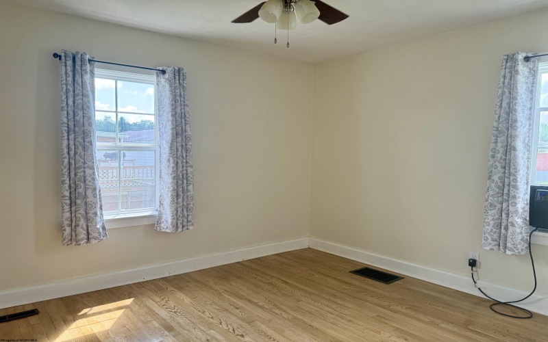 117 Miller Road, Kingwood, West Virginia 26537, 3 Bedrooms Bedrooms, 8 Rooms Rooms,2 BathroomsBathrooms,Single Family Detached,For Sale,Miller,10160499