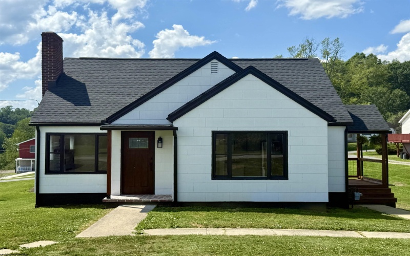 117 Miller Road, Kingwood, West Virginia 26537, 3 Bedrooms Bedrooms, 8 Rooms Rooms,2 BathroomsBathrooms,Single Family Detached,For Sale,Miller,10160499