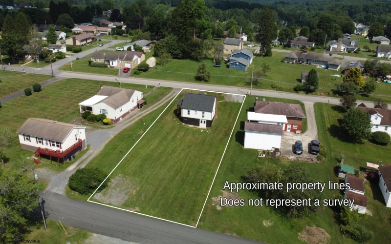 117 Miller Road, Kingwood, West Virginia 26537, 3 Bedrooms Bedrooms, 8 Rooms Rooms,2 BathroomsBathrooms,Single Family Detached,For Sale,Miller,10160499