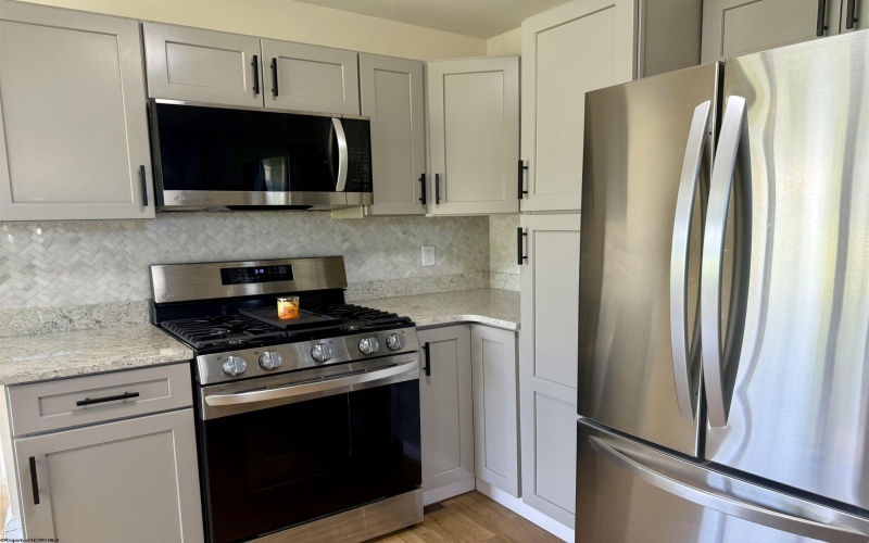 117 Miller Road, Kingwood, West Virginia 26537, 3 Bedrooms Bedrooms, 8 Rooms Rooms,2 BathroomsBathrooms,Single Family Detached,For Sale,Miller,10160499