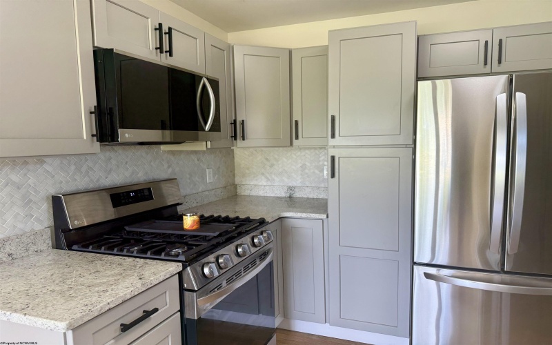 117 Miller Road, Kingwood, West Virginia 26537, 3 Bedrooms Bedrooms, 8 Rooms Rooms,2 BathroomsBathrooms,Single Family Detached,For Sale,Miller,10160499