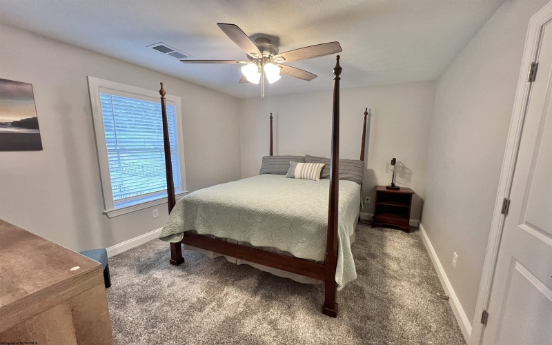 48 Turquoise Way, Bridgeport, West Virginia 26330-0000, 4 Bedrooms Bedrooms, 8 Rooms Rooms,3 BathroomsBathrooms,Single Family Detached,For Sale,Turquoise,10160510