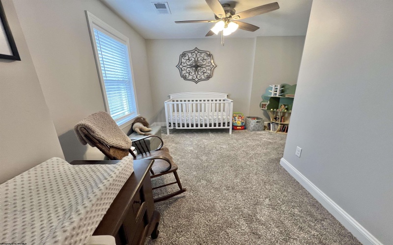 48 Turquoise Way, Bridgeport, West Virginia 26330-0000, 4 Bedrooms Bedrooms, 8 Rooms Rooms,3 BathroomsBathrooms,Single Family Detached,For Sale,Turquoise,10160510