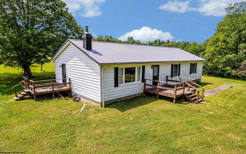 304 Wirsing Road, Gibbon Glade, Pennsylvania 15440, 3 Bedrooms Bedrooms, 5 Rooms Rooms,2 BathroomsBathrooms,Single Family Detached,For Sale,Wirsing,10160504