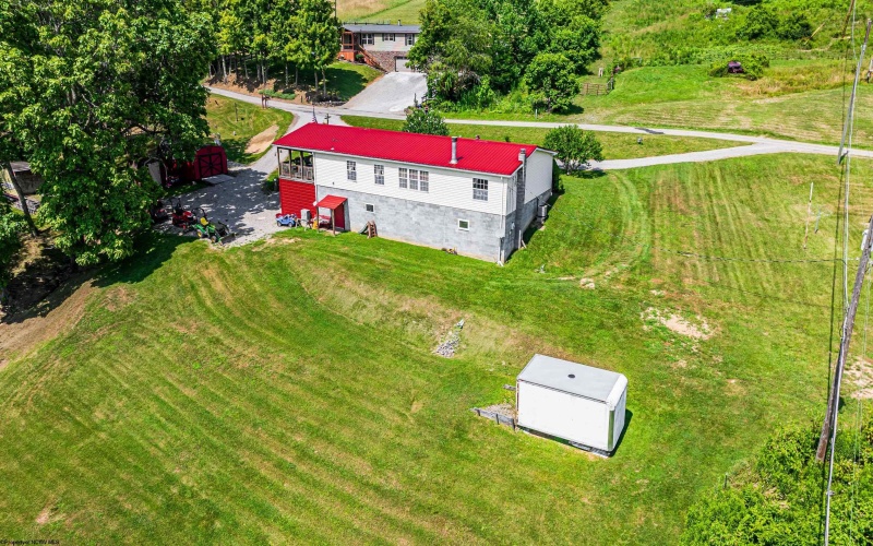 132 Dewey Avenue, Spraggs, Pennsylvania 15362, 3 Bedrooms Bedrooms, 7 Rooms Rooms,3 BathroomsBathrooms,Single Family Detached,For Sale,Dewey,10160507