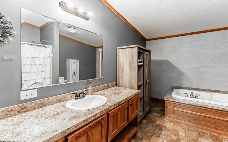 129 Dewey Avenue, Spraggs, Pennsylvania 15362, 3 Bedrooms Bedrooms, 8 Rooms Rooms,2 BathroomsBathrooms,Single Family Detached,For Sale,Dewey,10160506