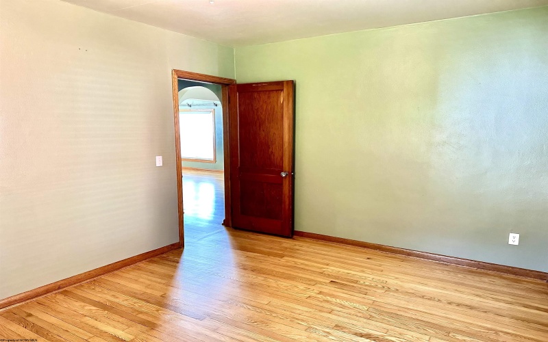 89 Hall Street, Philippi, West Virginia 26416, 3 Bedrooms Bedrooms, 8 Rooms Rooms,1 BathroomBathrooms,Single Family Detached,For Sale,Hall,10160508