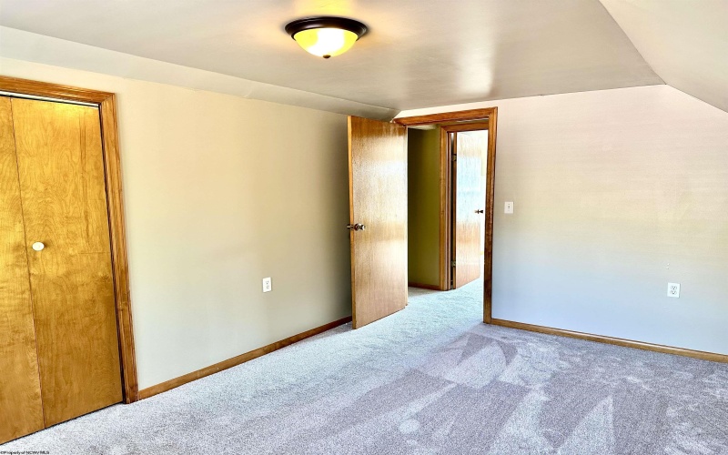 89 Hall Street, Philippi, West Virginia 26416, 3 Bedrooms Bedrooms, 8 Rooms Rooms,1 BathroomBathrooms,Single Family Detached,For Sale,Hall,10160508