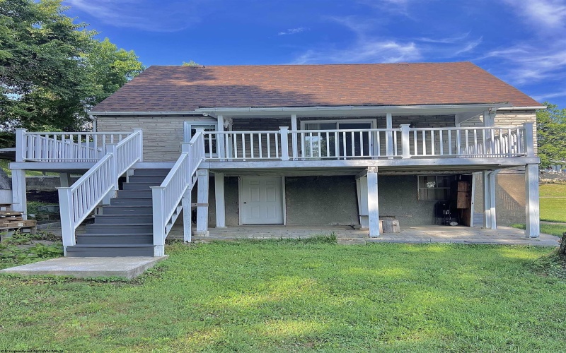 421 Johnson Avenue, Clarksburg, West Virginia 26301, 4 Bedrooms Bedrooms, 7 Rooms Rooms,2 BathroomsBathrooms,Single Family Detached,For Sale,Johnson,10160505