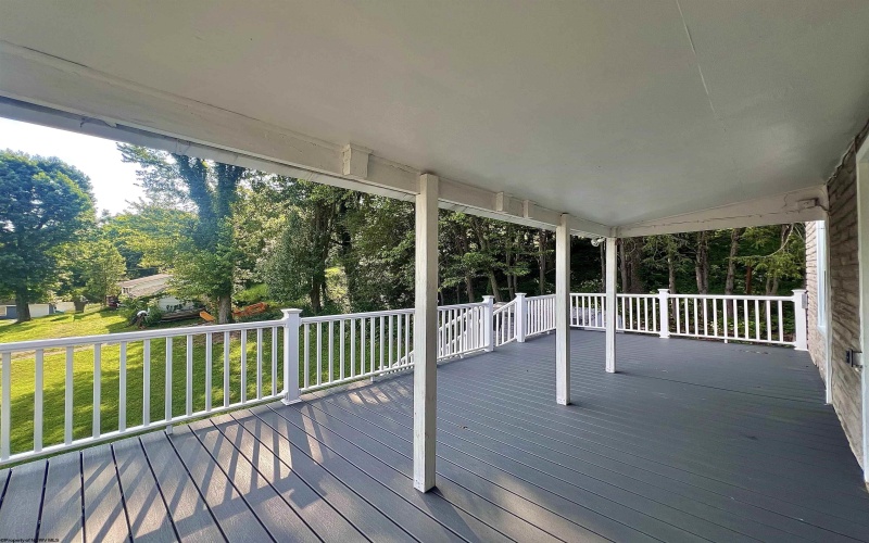 421 Johnson Avenue, Clarksburg, West Virginia 26301, 4 Bedrooms Bedrooms, 7 Rooms Rooms,2 BathroomsBathrooms,Single Family Detached,For Sale,Johnson,10160505