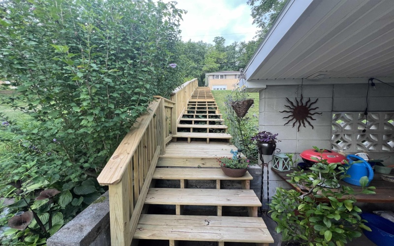 114 REBROOK Street, Clarksburg, West Virginia 26301, 3 Bedrooms Bedrooms, 8 Rooms Rooms,2 BathroomsBathrooms,Single Family Detached,For Sale,REBROOK,10160502