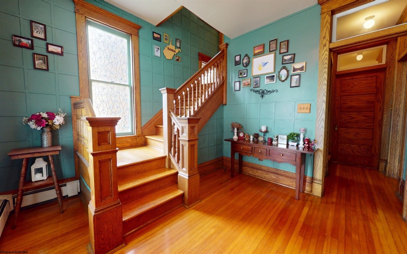 345 Main Avenue, Weston, West Virginia 26452, 4 Bedrooms Bedrooms, 12 Rooms Rooms,2 BathroomsBathrooms,Single Family Detached,For Sale,Main,10160518