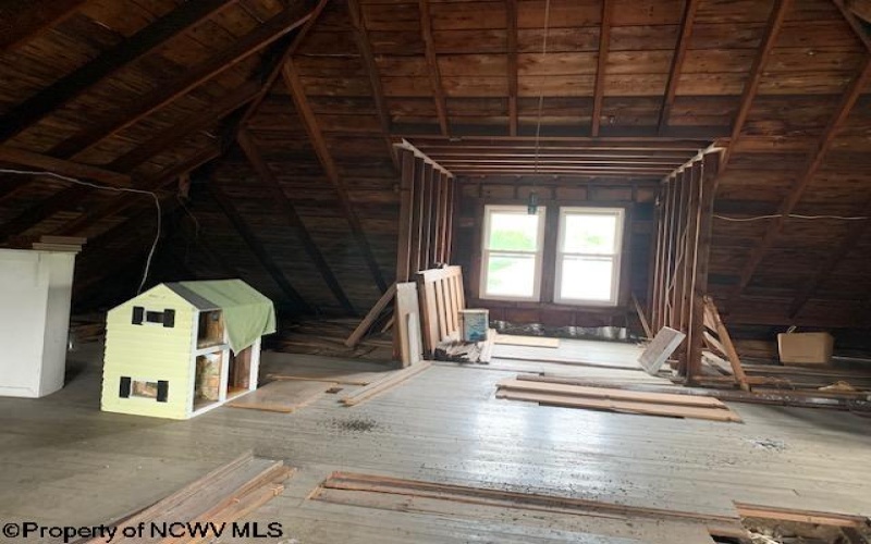 397 Main Street, Philippi, West Virginia 26416, 4 Bedrooms Bedrooms, 10 Rooms Rooms,1 BathroomBathrooms,Single Family Detached,For Sale,Main,10160516